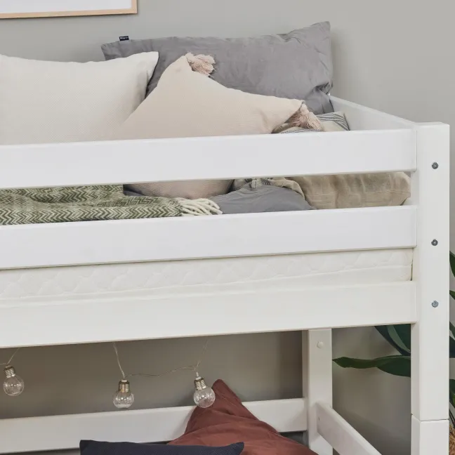 Hoppekids ECO Luxury Halbhochbett 90x200cm mit Rollrost und gerader Leiter weiß