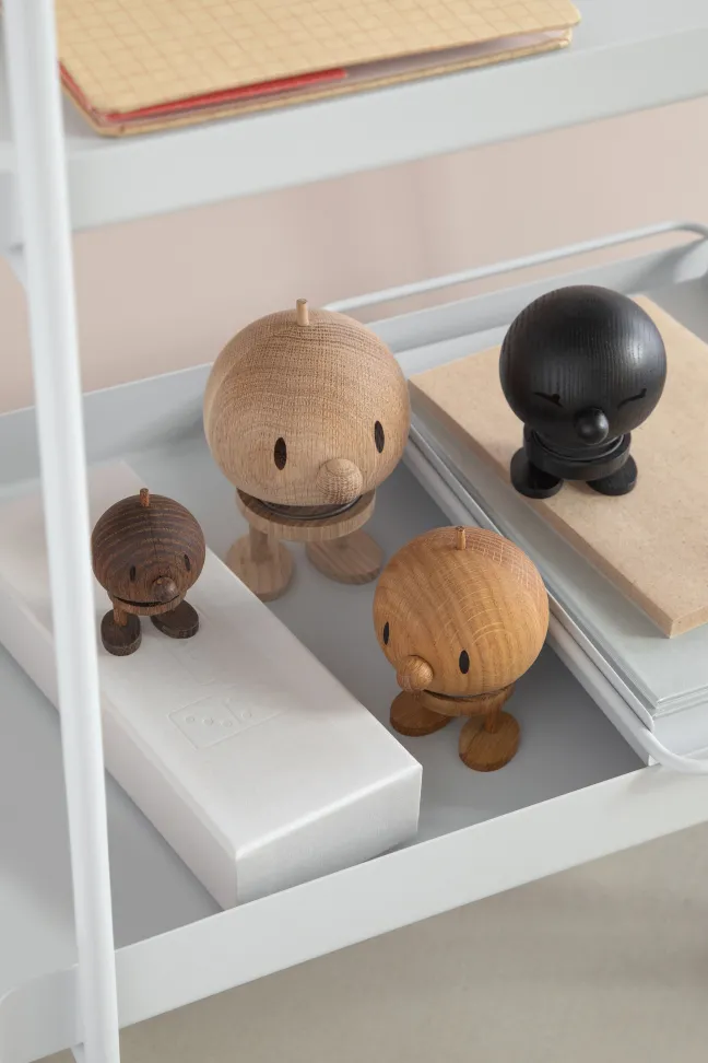 Hoptimist® Wackelfigur Bumble M Eiche geölt