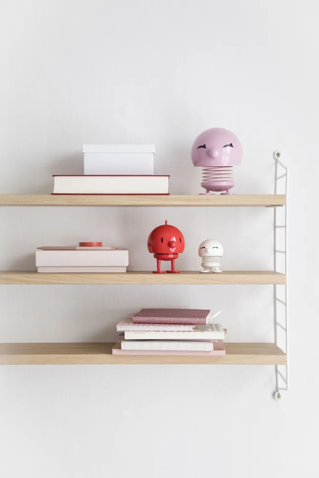 Hoptimist® Wackelfigur Bumble M rot 26108