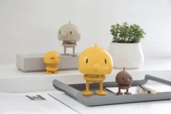 Hoptimist® Wackelfigur Bumble L gelb 26029