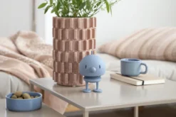 Hoptimist® Wackelfigur Soft Bumble M blau