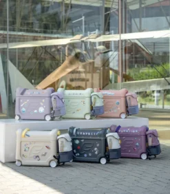 JetKids™ by Stokke® Reiseset Koffer + Rucksack Midnight Grey 681405