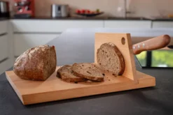 Mühlenbrett Schneidebrett mit Messerhalter Buche Massivholz