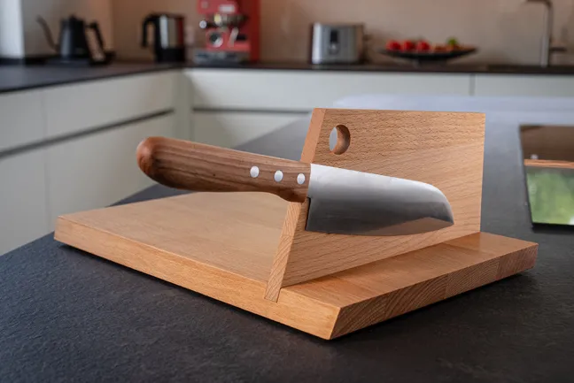 Mühlenbrett Schneidebrett mit Messerhalter Buche Massivholz für Linkshänder