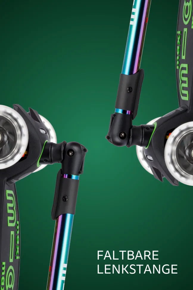 Micro Scooter Maxi Micro Deluxe Foldable LED Neochrome Green