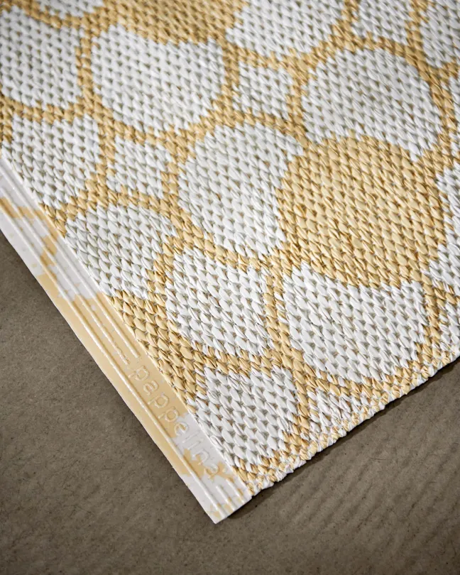 Pappelina Teppich ANYA Pale Yellow 70 x 100 cm AN5P710
