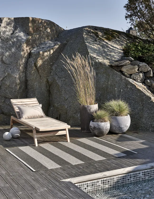 Pappelina Teppich Bob Charcoal Linen 70 x 300 cm BO9A730