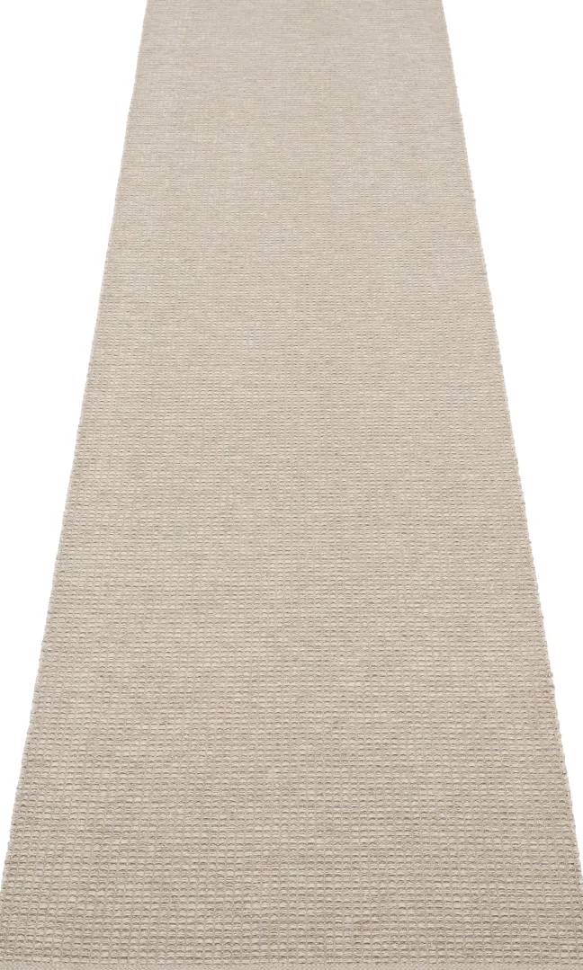 Pappelina Teppich Emm Linen/Linen Metallic 70 x 300 cm EMM9F730