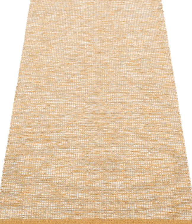 Pappelina Teppich Emm Ochre/Fossil Grey 70 x 150 cm SAM5B715