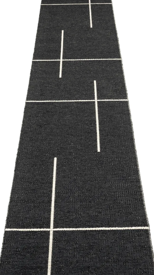 Pappelina Teppich Fred Black Vanilla 70 x 360 cm FRX736