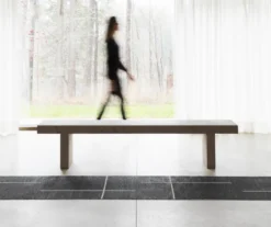Pappelina Teppich Fred Black Vanilla 70 x 360 cm FRX736