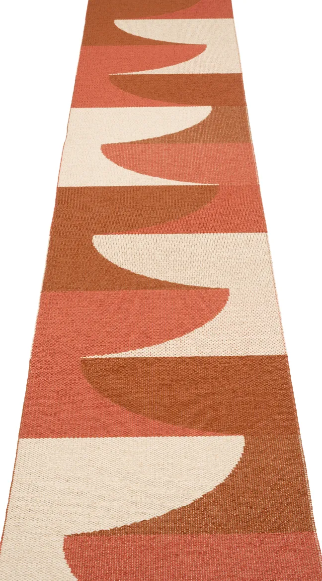 Pappelina Teppich HILL Brick 70 x 360 cm HI4C736