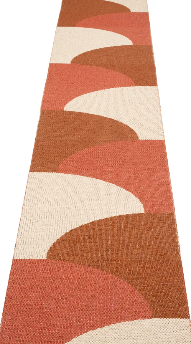 Pappelina Teppich HILL Brick 70 x 360 cm HI4C736