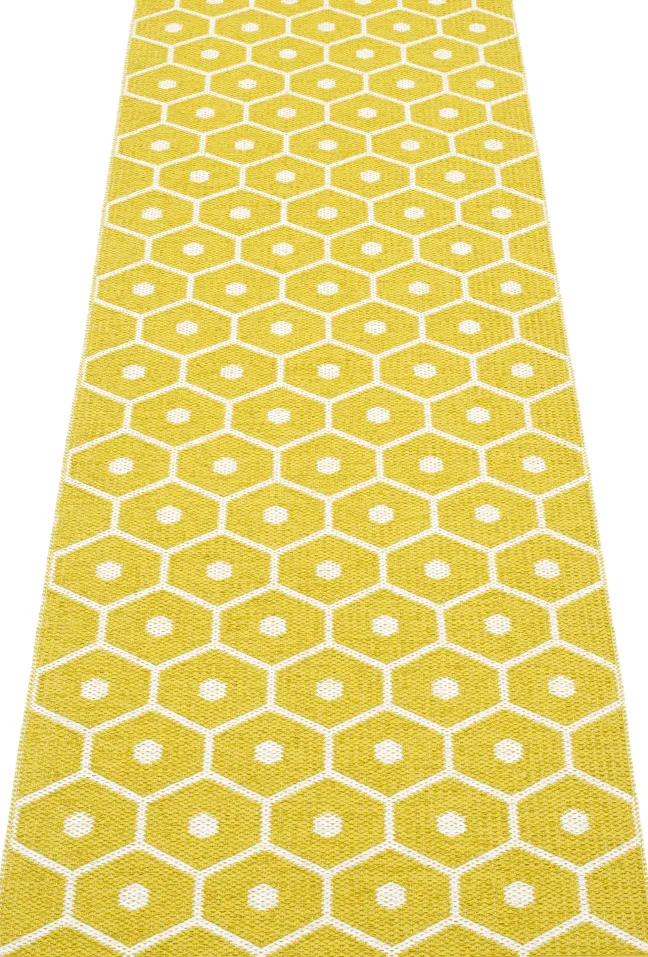 Pappelina Teppich Honey Mustard Vanilla 70 x 225 cm HO5722