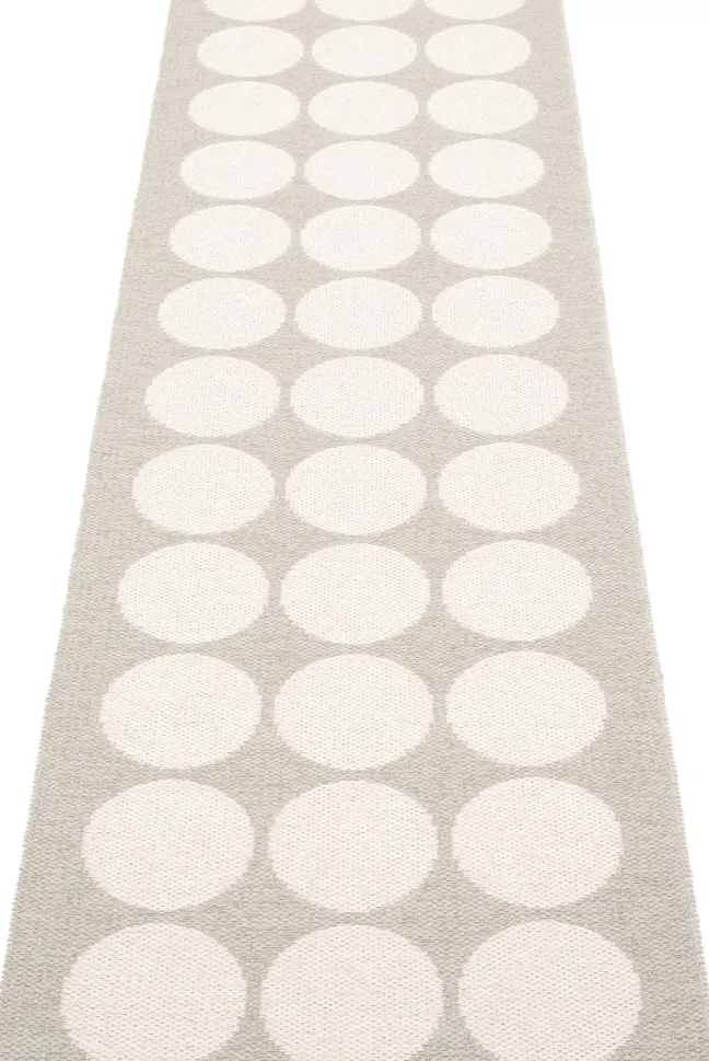 Pappelina Teppich Hugo Linen Vanilla 70 x 400 cm HU9F740
