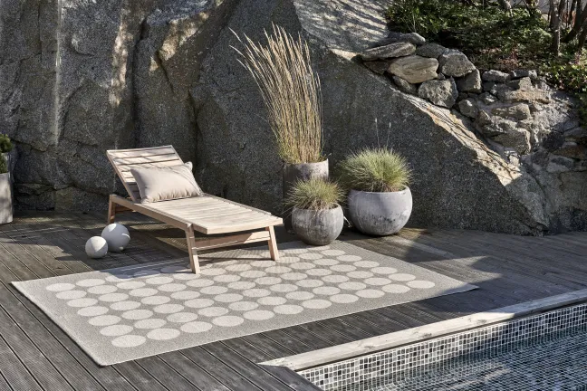 Pappelina Teppich Hugo Walnut Linen 70 x 400 cm HU6K740