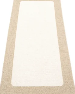 Pappelina Teppich Ilda Beige Vanilla 70 x 180 cm IL6E718