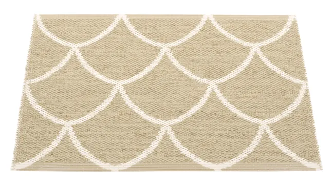 Pappelina Teppich Kotte Sand/Vanilla 70 x 50 cm KE6G705