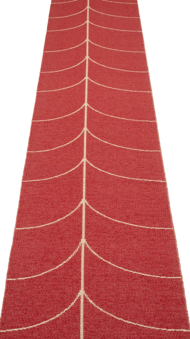 Pappelina Teppich LEIF Berry 70 x 360cm LE2B736