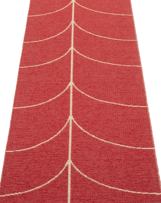 Pappelina Teppich LEIF Berry 70 x 180cm LE2B718
