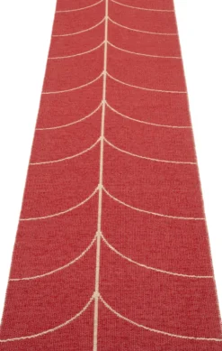 Pappelina Teppich LEIF Berry 70 x 270cm LE2B727