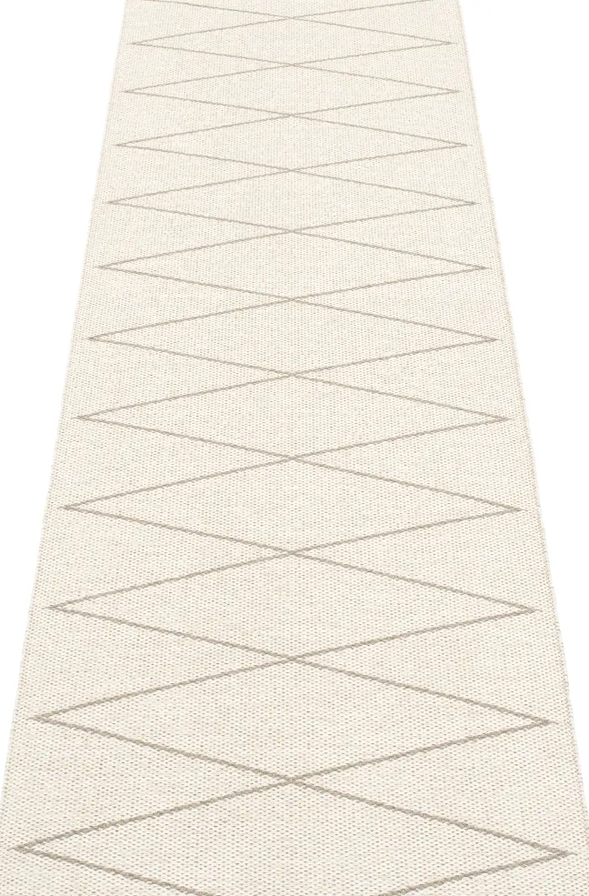 Pappelina Teppich Max Mud Vanilla 70 x 240 cm MX6724