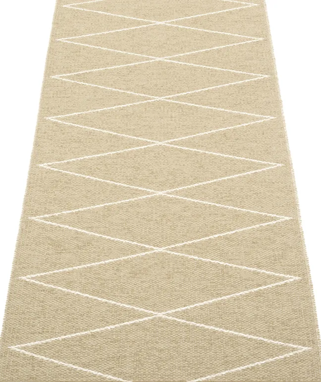 Pappelina Teppich Max Sand/Vanilla 70 x 160 cm MX6G716