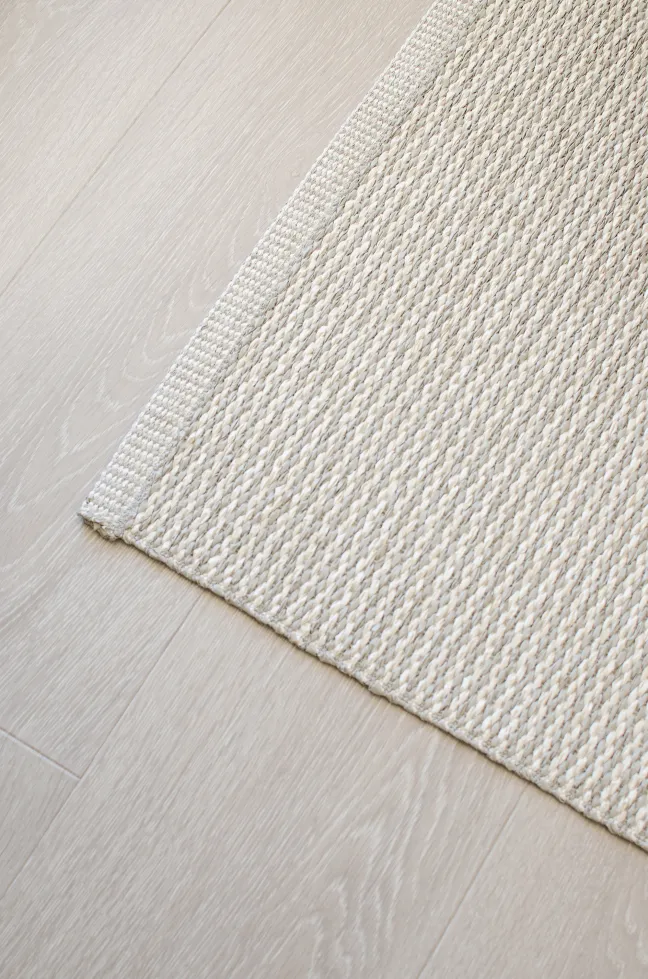 Pappelina Teppich Mono Linen/Vanilla 60 x 85 cm MN9F608