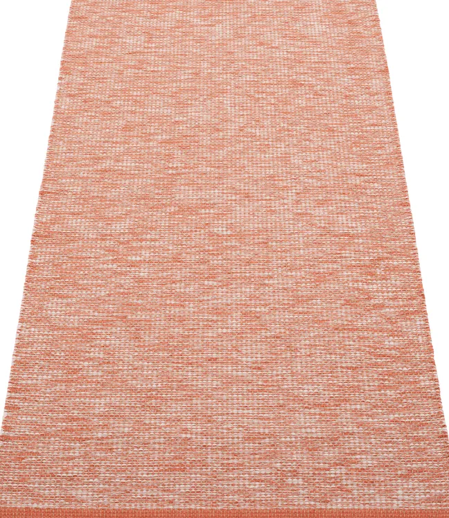 Pappelina Teppich Sam Brick/Pale Rose 70 x 150 cm SAM4C715
