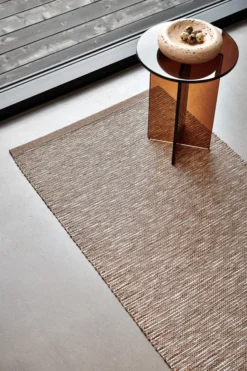 Pappelina Teppich Sam Brown/Linen 70 x 300 cm SAM6A730