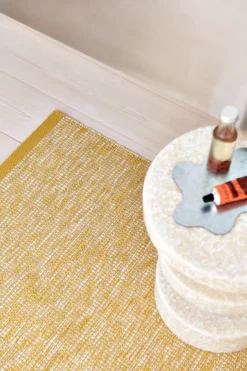 Pappelina Teppich Sam Mustard/Cream 70 x 150 cm SAM5715