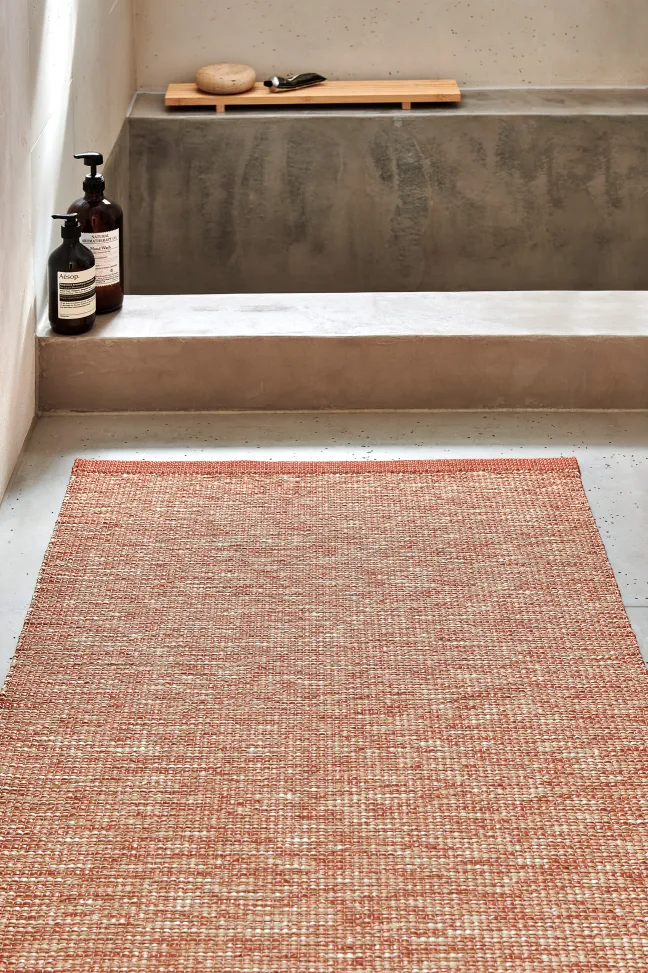Pappelina Teppich Sam Pale Orange/Cream 70 x 150 cm SAM4A715