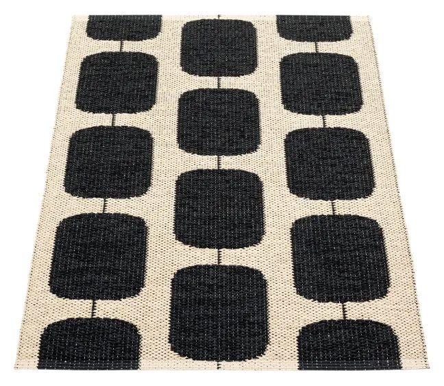 Pappelina Teppich Sten Black Cream 70 x 100 cm STX710