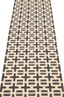 Pappelina Teppich TOM Black 70 x 120 cm TOMX712