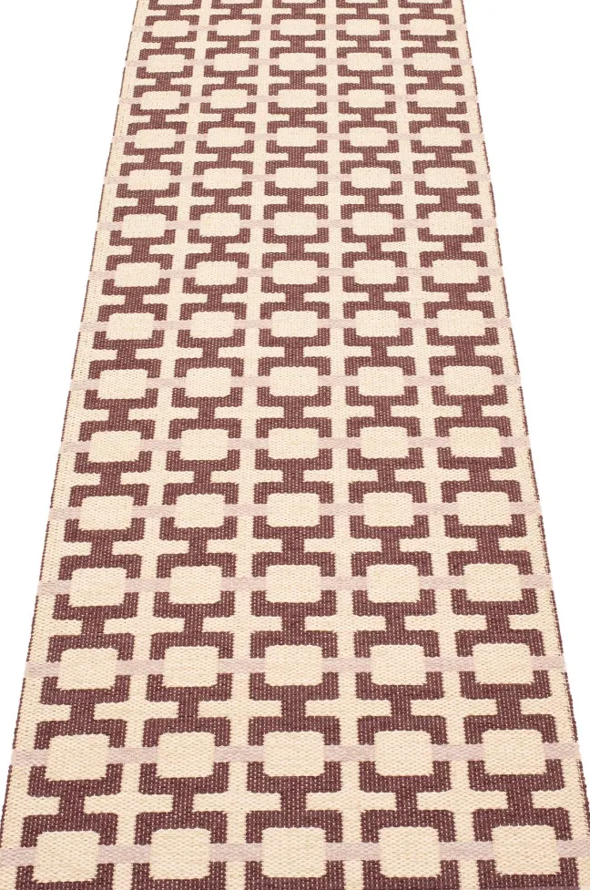 Pappelina Teppich TOM Burgundy 70 x 300 cm TOM8G730