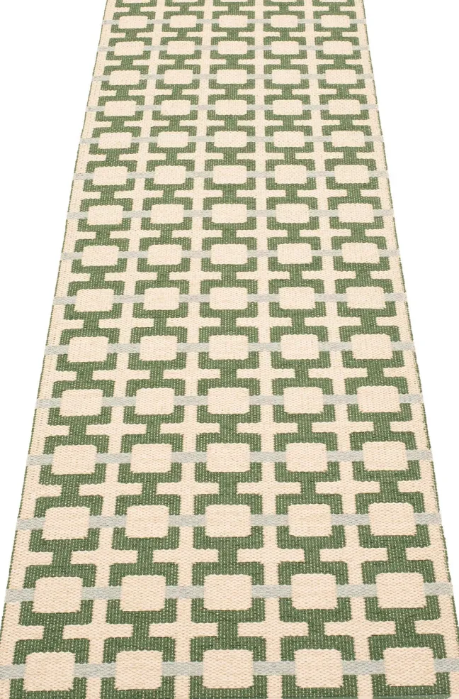 Pappelina Teppich TOM Leaf 70 x 180 cm TOM1P718