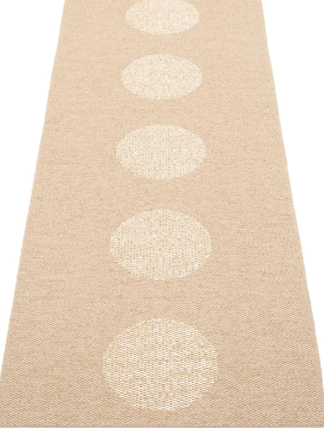 Pappelina Teppich VERA 2.0 Bio Edition Beige/Beige Metallic 70 x 120 cm V26E712