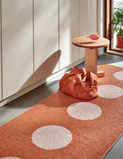 Pappelina Teppich VERA POP Pale Orange 70 x 50 cm VP4A705
