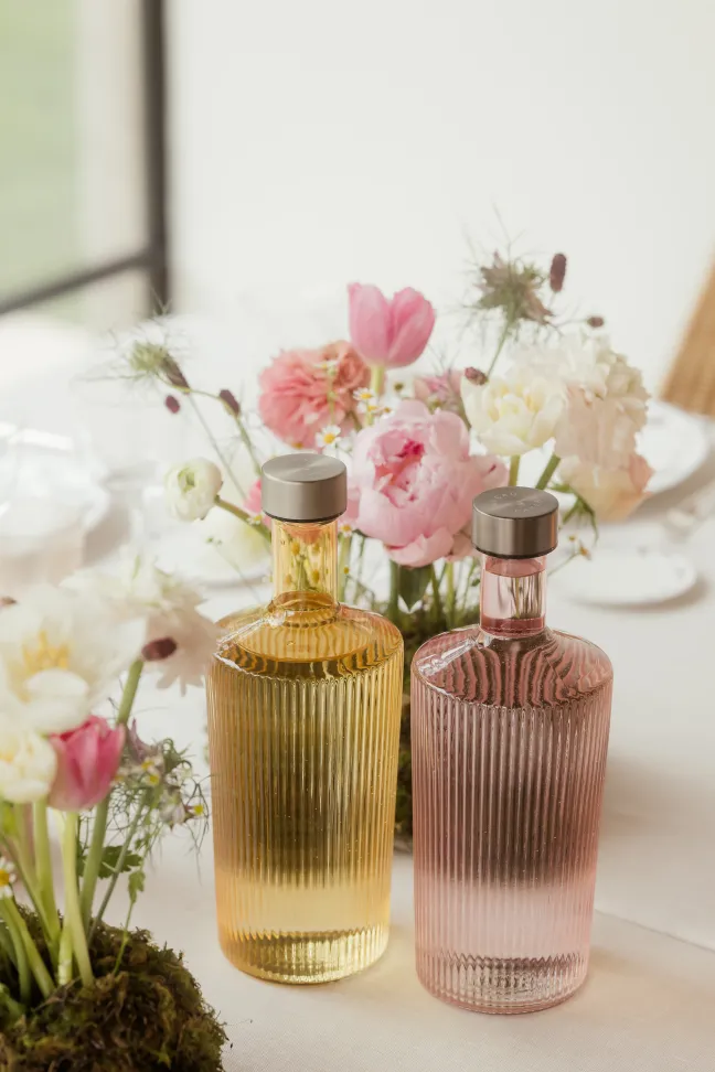 Paveau Pink Geschenkset Flasche + 2 Gläser Sale