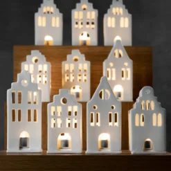 räder Lichthaus Herrenhaus Porzellan weiß
