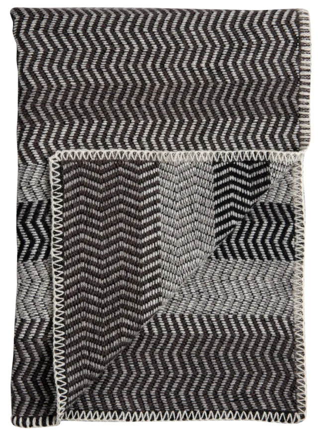 Roros Tweed FRI Lammwolldecke 150 x 200cm Gray Day 3456