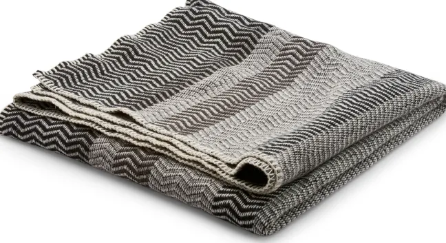 Roros Tweed FRI Lammwolldecke 150 x 200cm Gray Day 3456