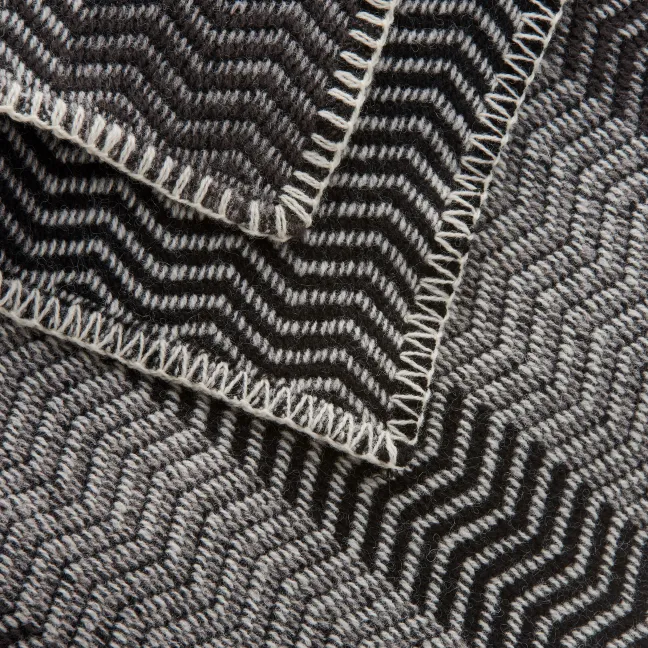 Roros Tweed FRI Lammwolldecke 150 x 200cm Gray Day 3456