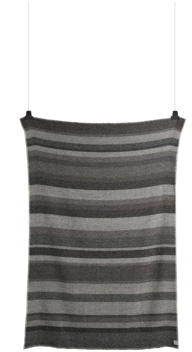 Roros Tweed FRI Lammwolldecke 150 x 200cm Gray Day 3456