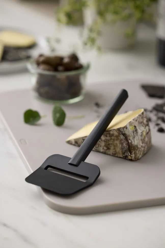 Rosti Käsehobel Emma 19 cm Black Nylon