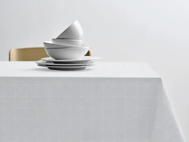 Södahl Tischtuch 140x370cm Tiles Damask weiß