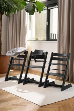 STOKKE® Aktions-Set Tripp Trapp® schwarz + Babyset² schwarz