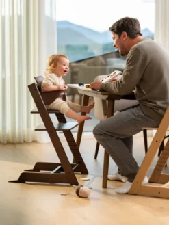 STOKKE® Mega Set Tripp Trapp® Eiche warm braun + Babyset warm braun + Newbornset