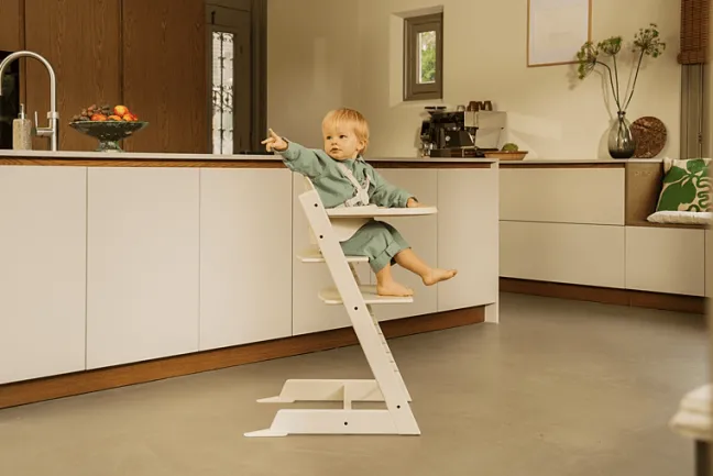 STOKKE® Mega Set Tripp Trapp® Vanilla White + Babyset² Vanilla White + Newbornset