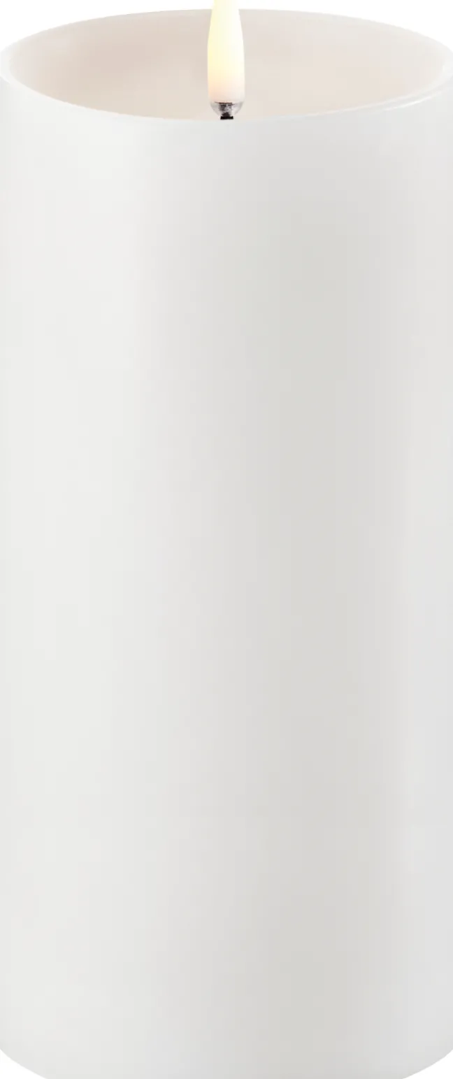 UYUNI LED Kerze mit Rand Smooth 7,8x15 cm Nordic White